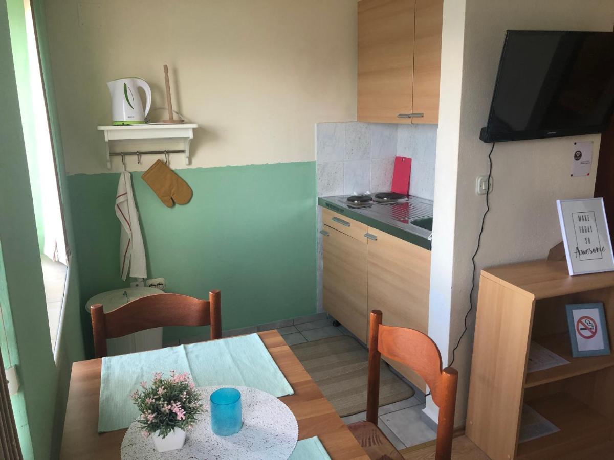 Apartmani Beach Miskovici, Otok Pag Ngoại thất bức ảnh
